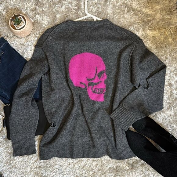 EUC Skull Cashmere Destroyed Skull Gray Pink Crewneck Sweater S - Picture 1 of 8